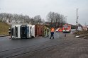 LKW umgestuerzt Niehler Hafen P001